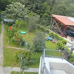Kestenovi Dvori Apartamento *