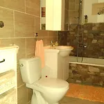 Kestenovi Dvori *