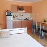 Kestenovi Dvori *