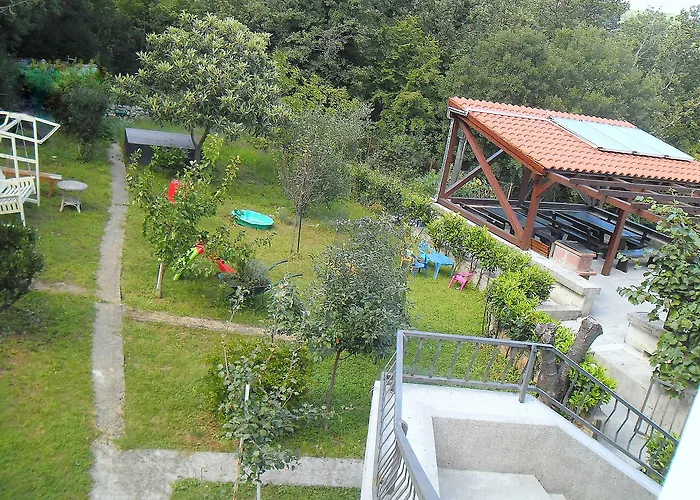 Kestenovi Dvori Apartmán *