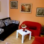 Kestenovi Dvori * Opatija