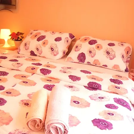 Kestenovi Dvori Apartment
