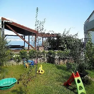 Kestenovi Dvori Apartment *