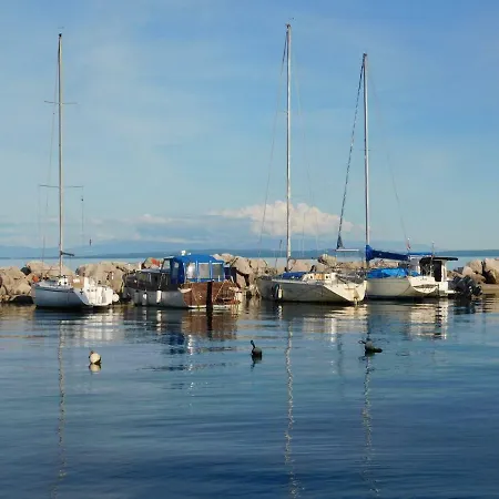 Kestenovi Dvori Opatija