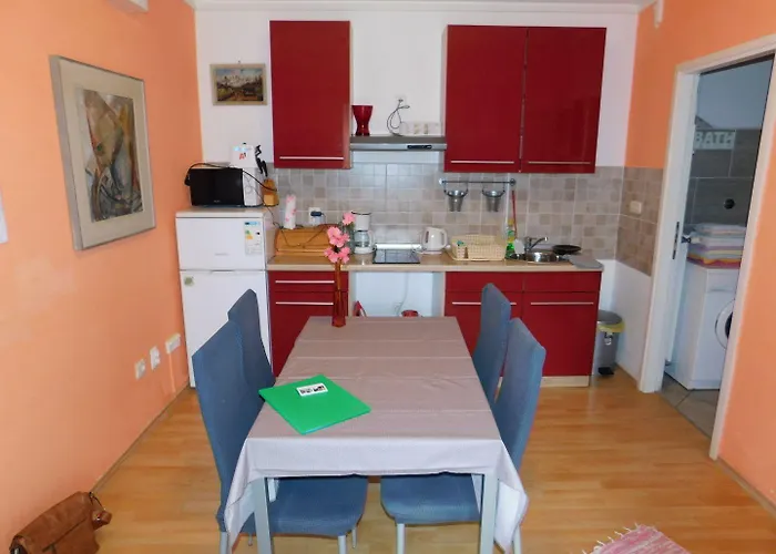 Kestenovi Dvori *